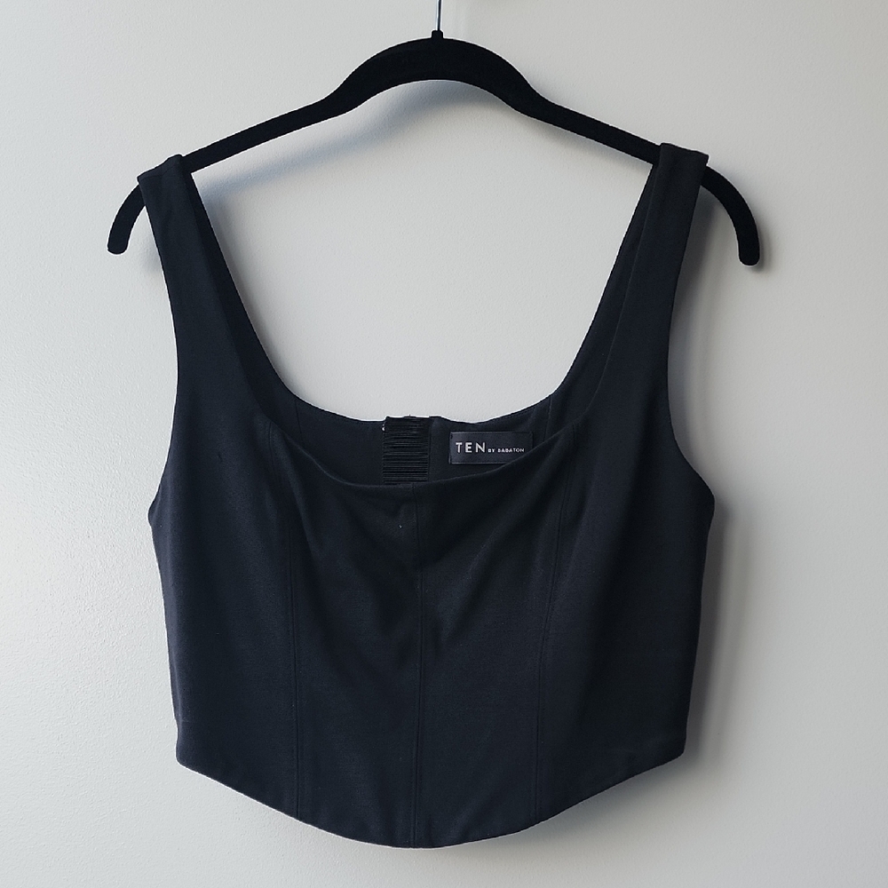 TEN by Babaton Crop Corset Like Bralette Tank Top